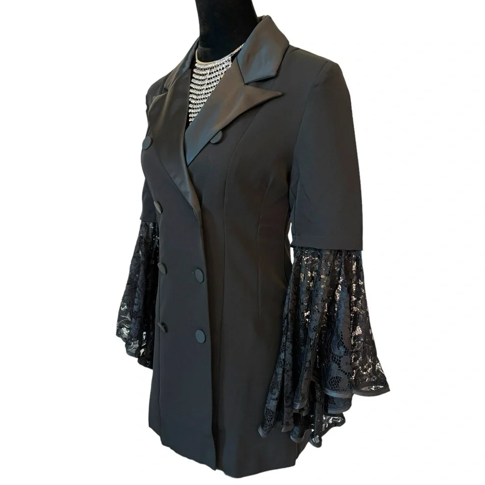 Black Dramatic Bell Sleeve Dress Jacket - Picture 10 of 11